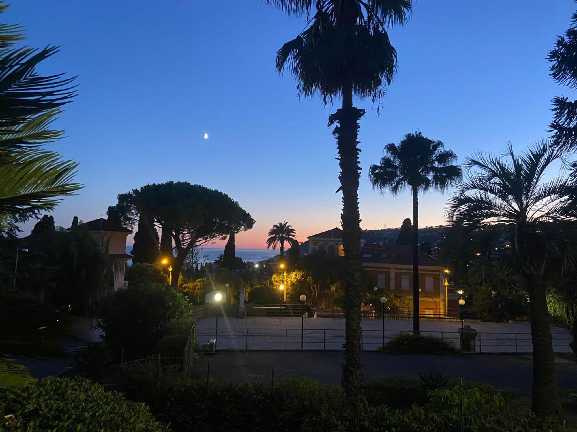 Appartamento Degli Inglesi Sanremo Ngoại thất bức ảnh